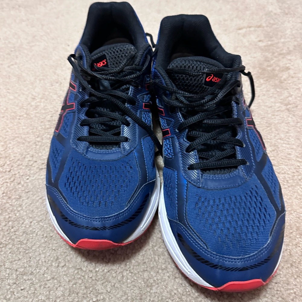 Men’s Asics